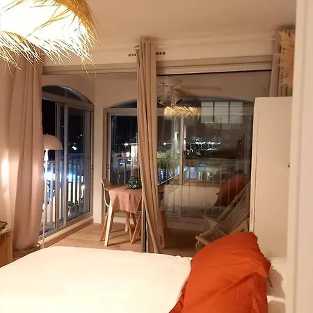 Agreable Vue Port Au Cap D'agde Appartement *