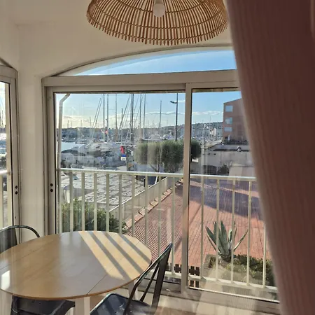 Lägenhet Agreable Vue Port Au Cap D'agde Agde